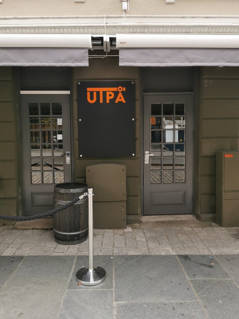 Utpå Bar
